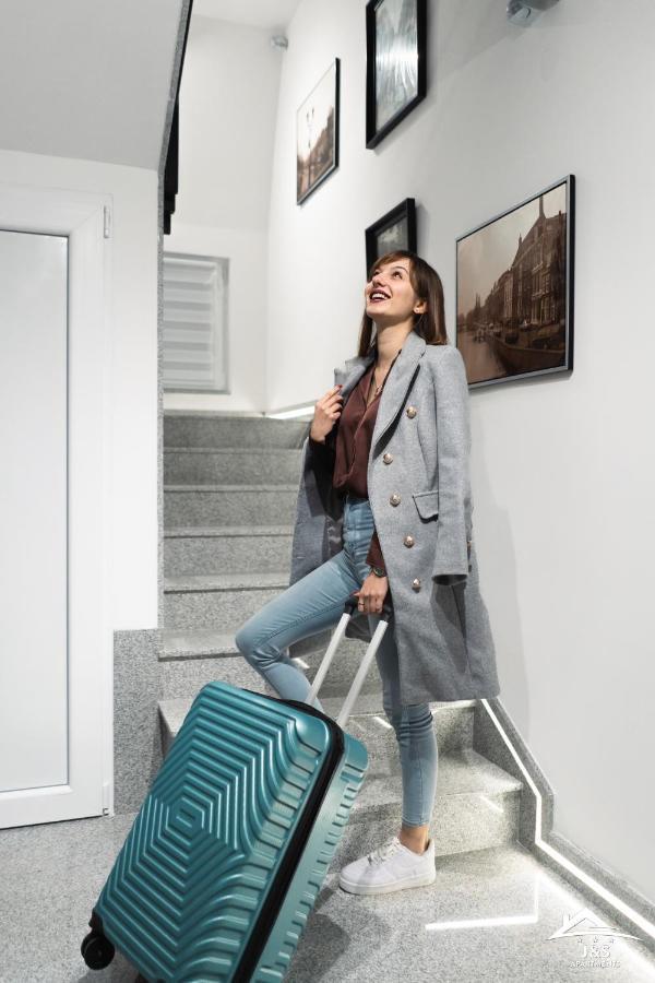 J&S Apartments Ni Εξωτερικό φωτογραφία
