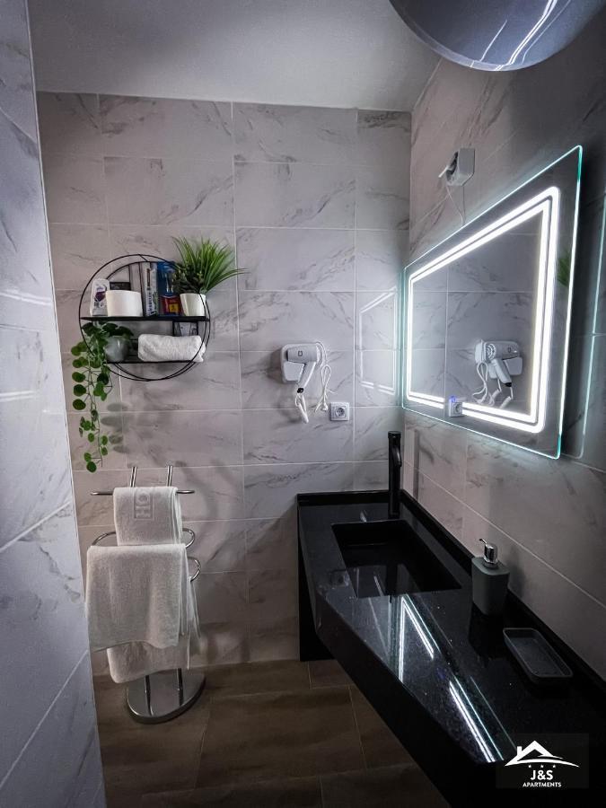 J&S Apartments Ni Εξωτερικό φωτογραφία