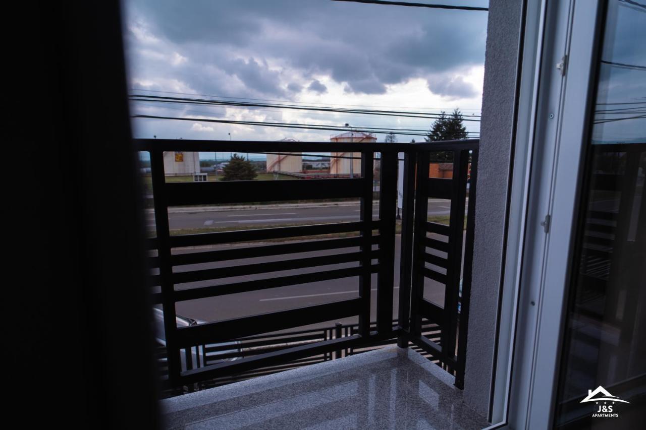 J&S Apartments Ni Εξωτερικό φωτογραφία