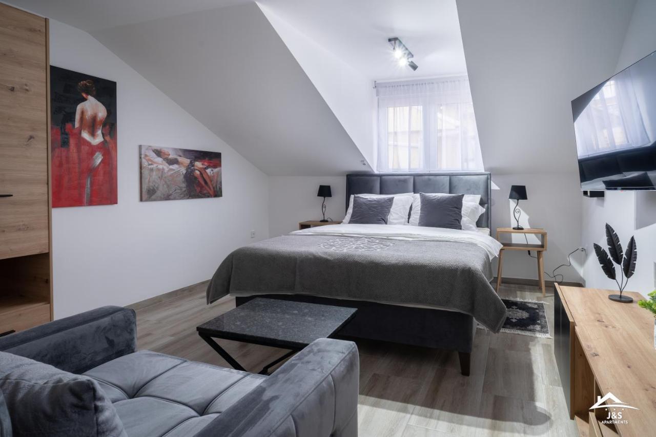 J&S Apartments Ni Εξωτερικό φωτογραφία