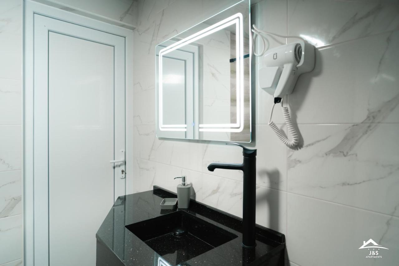 J&S Apartments Ni Εξωτερικό φωτογραφία