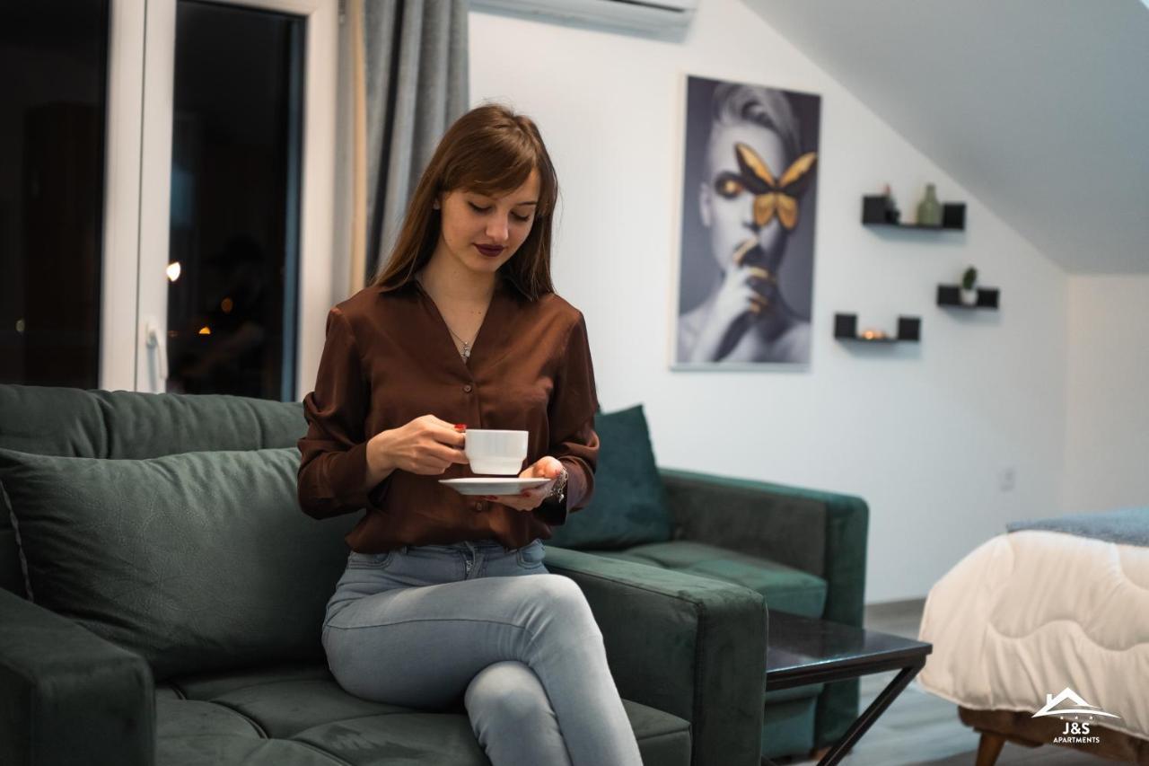 J&S Apartments Ni Εξωτερικό φωτογραφία