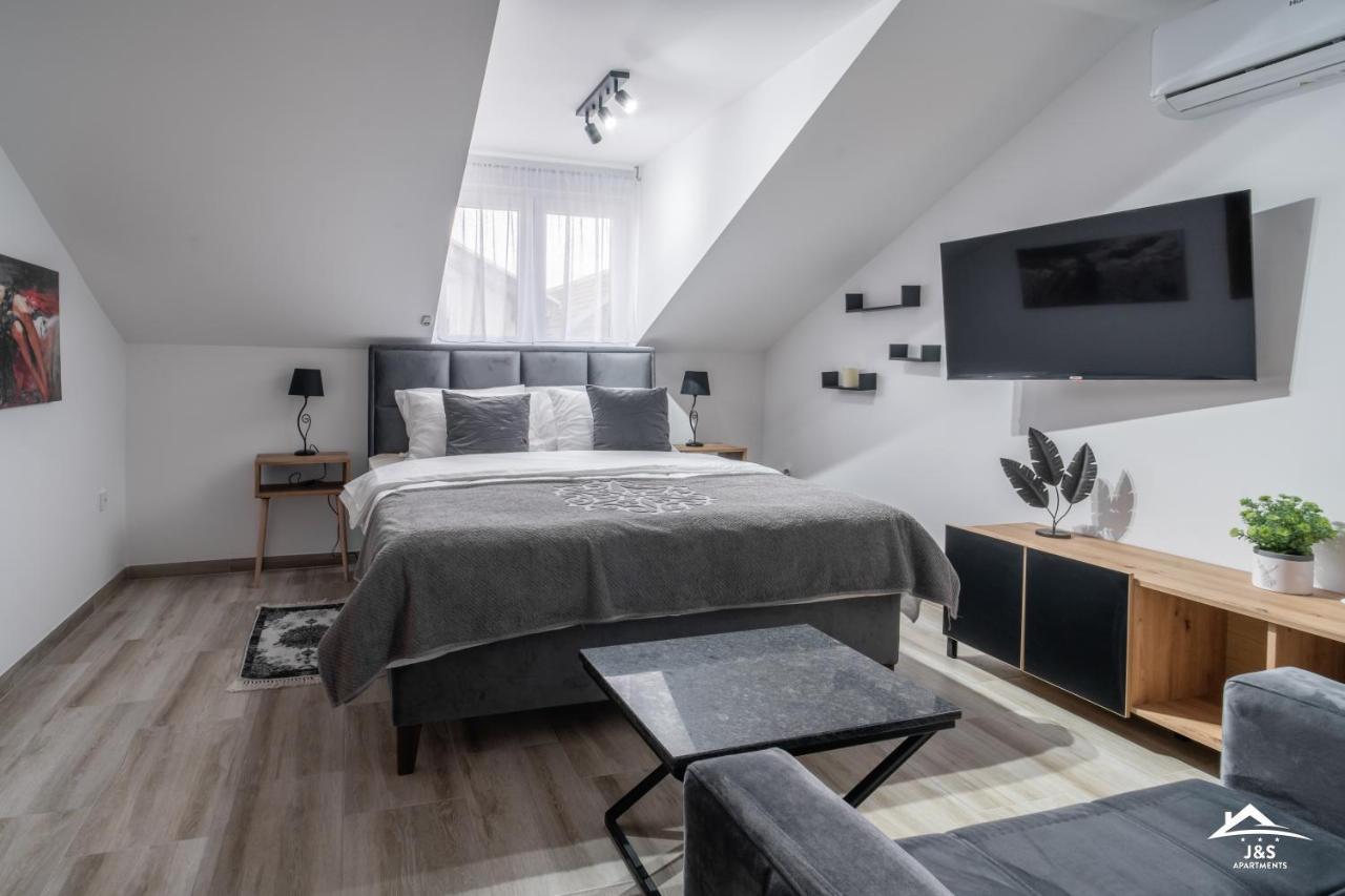 J&S Apartments Ni Εξωτερικό φωτογραφία